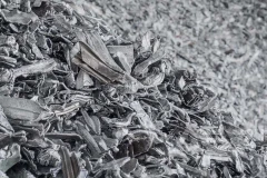 废铝回收的工艺流程，废铝破碎回收用什么设备？