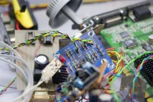 构建资源化回收体系 电子垃圾有望重回百姓家