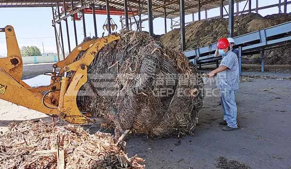 生物质玉米秸秆用什么样的设备破碎处置？