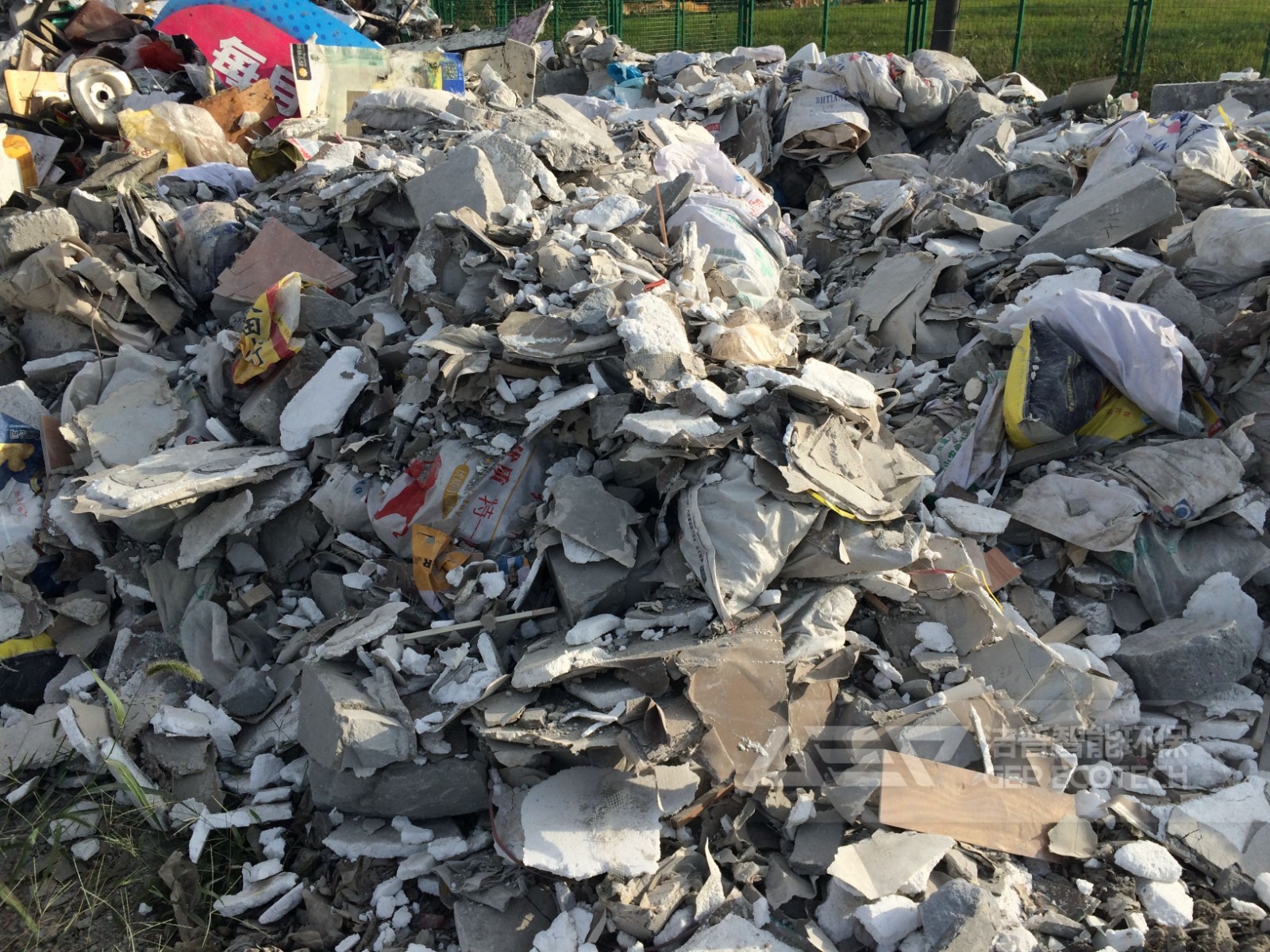 建筑装修垃圾原料