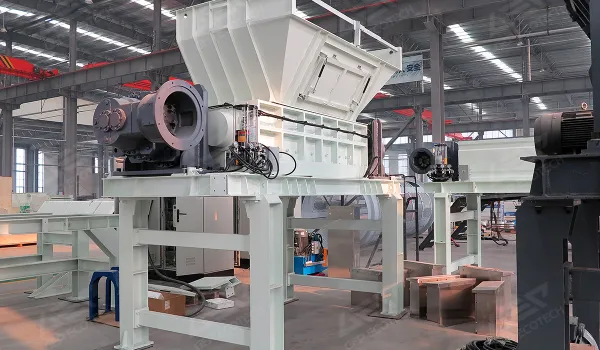 双轴剪切式破碎机在水泥窑协同处置中的应用