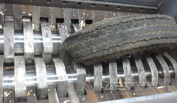 山东轮胎粉碎生产线项目