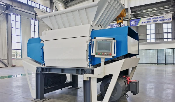 单轴细碎机和双轴细碎机的共性与区别