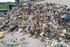 废旧衣服破碎机设备处理工艺流程