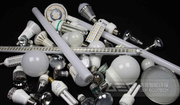 LED灯罩废料粉碎机怎么选择到合适设备？