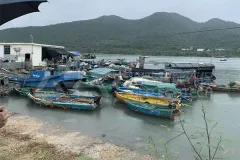 废旧玻璃钢破碎需要什么样的设备?