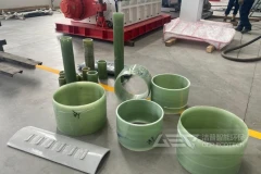 使用洁普双轴撕碎机对废玻璃钢管道进行破碎减容