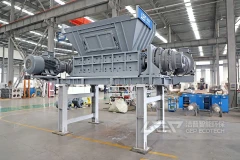 旧太阳能电池板撕碎机有哪些类型？多少钱一台