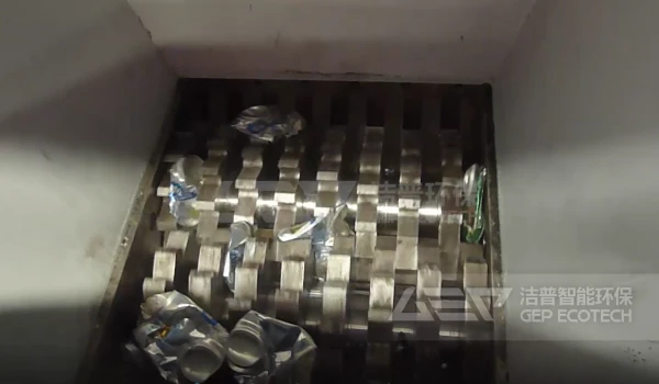 易拉罐破碎需要什么设备？