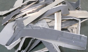 汽车内饰破碎处置