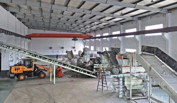 水泥窑协同处置工业垃圾需要哪些设备？