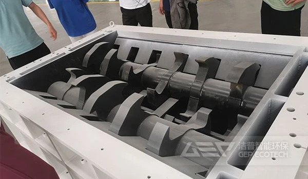 八种用于垃圾回收的设备