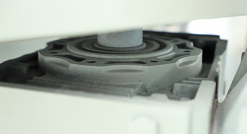 间隙便捷可调，运行稳定