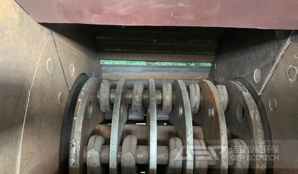 装修垃圾破碎用什么设备?