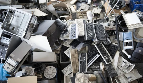 电气和电子垃圾 (WEEE) 回收及相关设备