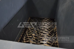 每小时处理 4-6 吨玉米秸秆/干草捆的生物质粉碎机型号