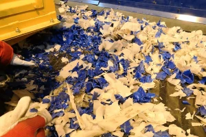 洁普平推单轴细碎机——助力聚酯特种材料精细化破碎