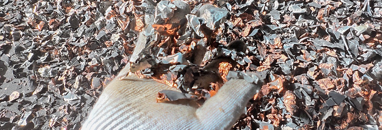 电池极片处理后