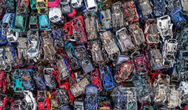 又一废旧汽车处理场被查，不“误入歧途”，我来为你支招！