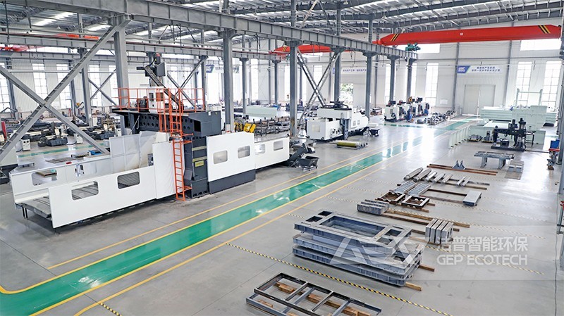 洁普撕碎机厂家车间