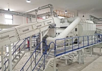 在今天的中国：垃圾已经成为抢手货