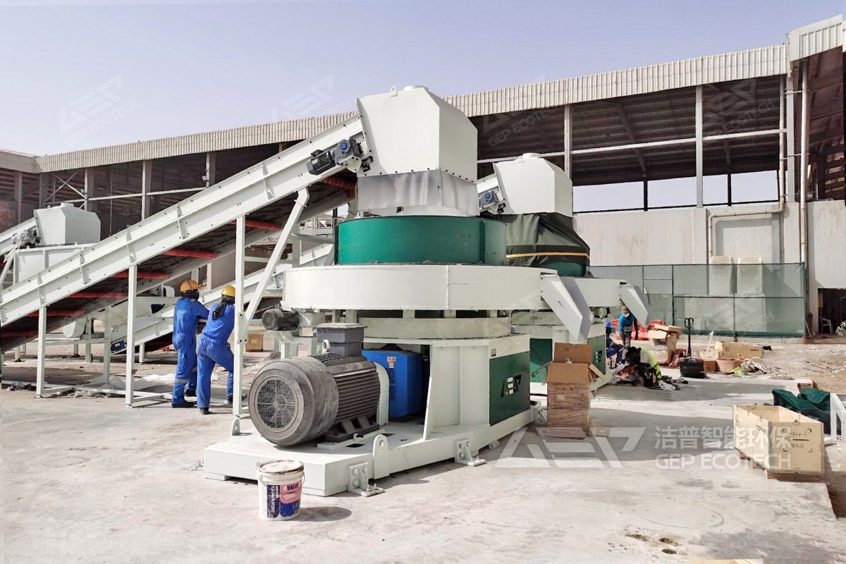 RDF燃料成型机现场